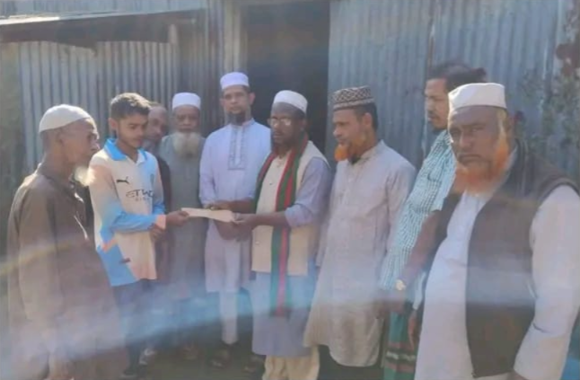 কটিয়াদীতে নিহত আব্দুর রশিদের পরিবারের সঙ্গে জামায়াত আমীরের সাক্ষাৎ