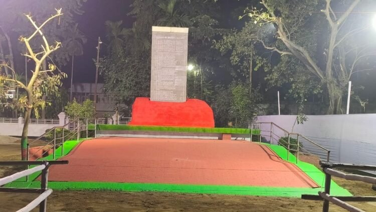 ৩ ডিসেম্বর মুক্ত দিবস ঠাকুরগাঁও আজ স্বাধীনতার স্বস্তিতে