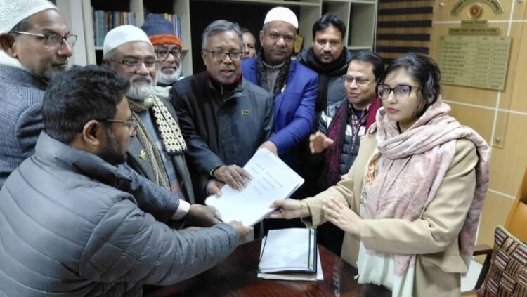 নীলফামারী-৪ আসনে ১৪ সহ জেলায় ৩৪ জনের মনোনয়নপত্র দাখিল