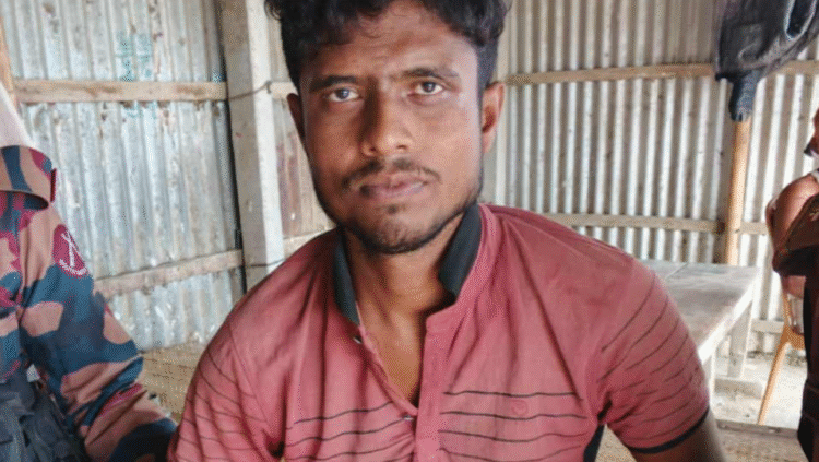 কুষ্টিয়া সীমান্তে পিস্তলসহ একজন আটক