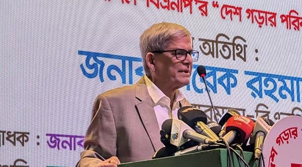 তারেক রহমান খুব শিগগিরই দেশে ফিরবেন: মির্জা ফখরুল