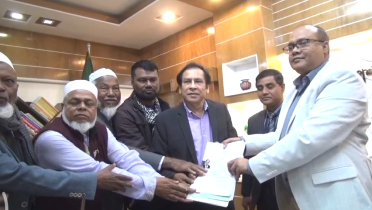 হবিগঞ্জে ব্যাপক উৎসাহে  মনোনয়ন জমা চলছে