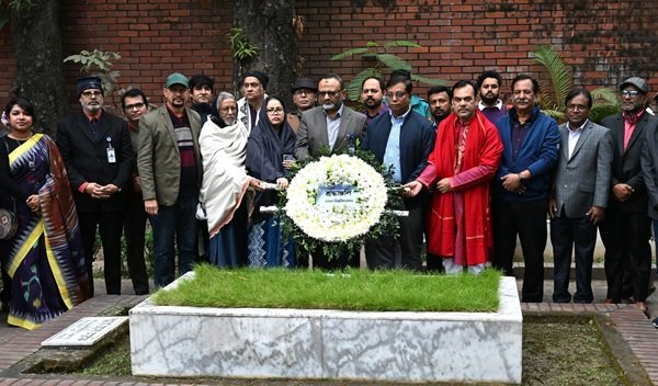 ঢাবি চারুকলায় জয়নুল জন্মবার্ষিকী উদযাপন