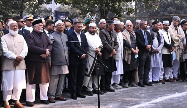 বেগম খালেদা জিয়ার জানাজায় প্রধান উপদেষ্টা অধ্যাপক মুহাম্মদ ইউনূস