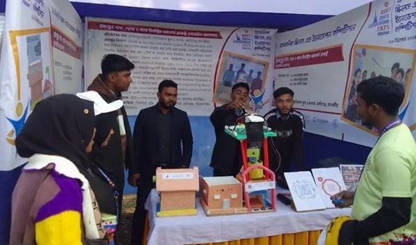 খুলনায় স্কিলস অ্যান্ড ইনোভেশন কম্পিটিশনে ৮৭টি উদ্ভাবনী প্রকল্প উপস্থাপন