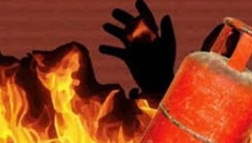 রাজধানীতে গ্যাস লিকেজ, আগুনে দগ্ধ এক পরিবার