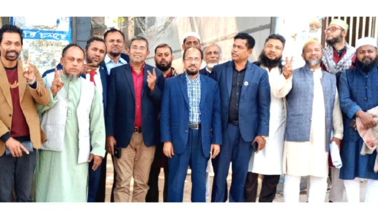 মতলব দক্ষিণ কিন্ডার গার্টেন এসোসিয়েশন নির্বাচন কমিশনারের নির্দেশনা উপেক্ষা করে কমিটি গঠন