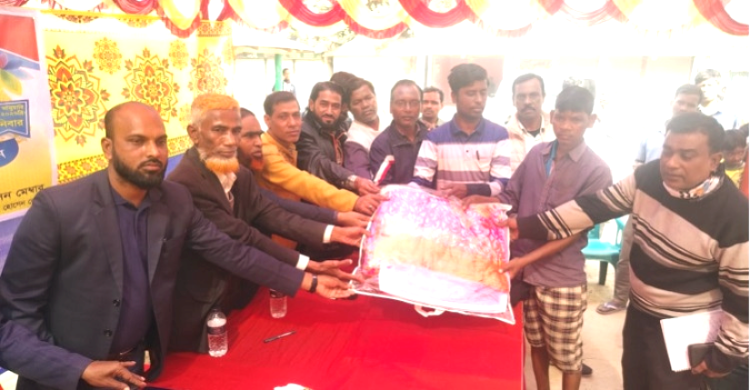 বাংলাদেশ প্রেসক্লাবের মাধবপুর শাখার উদ্যোগে চা শ্রমিকদের মাঝে শীতবস্ত্র বিতরণ অনুষ্ঠিত