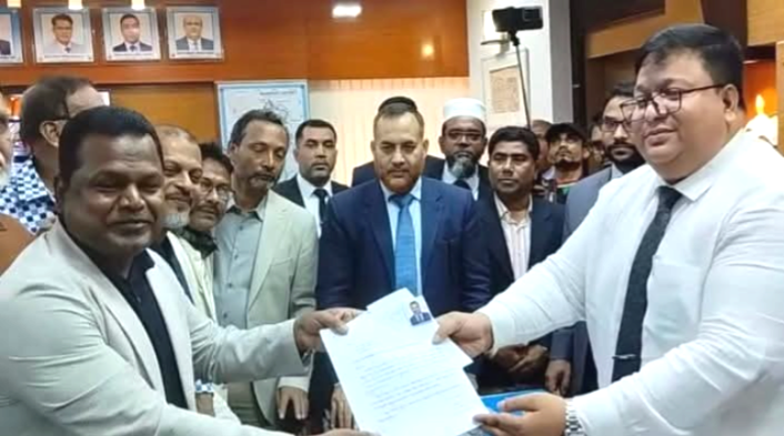 ত্রয়োদশ জাতীয় সংসদ নির্বাচন বাগেরহাটে ৬জন প্রার্থী মনোনয়নপত্র প্রত্যাহার