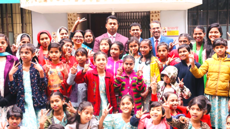 সবাই তো নিজের সন্তানের কথাই ভাবে; পরের সন্তানের কথা ভাবে কয়জন”—চট্টগ্রামের ডিসি