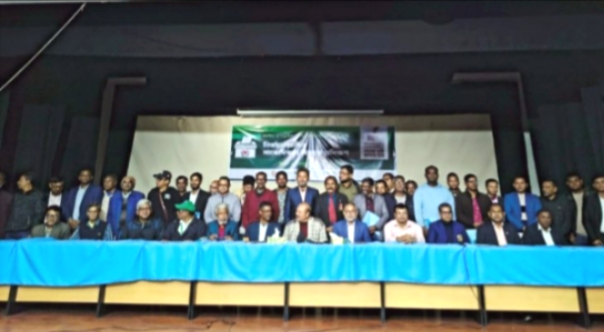 নির্বাচনকালীন দায়িত্বশীল সাংবাদিকতা নিয়ে যশোরে পিআইবি–প্রেসক্লাবের প্রশিক্ষণ কর্মসূচি শেষ