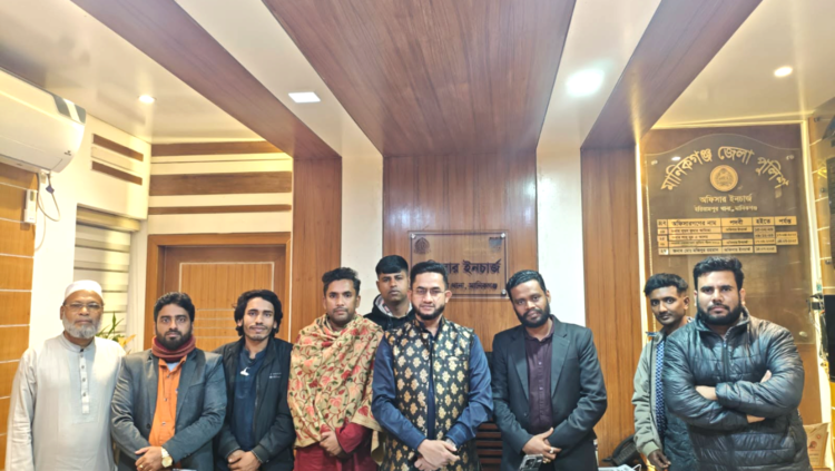 হরিরামপুর প্রেসক্লাবের সাথে থানার ওসির মতবিনিময় সভা অনুষ্ঠিত