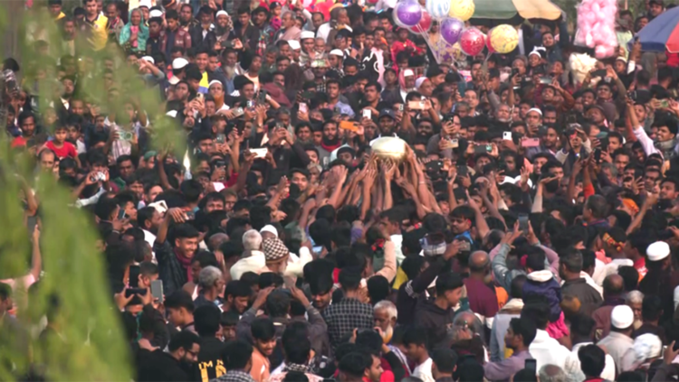 “আড়াই শতকের ঐতিহ্য ‘হুমগুটি’: পৌষের শেষ দিনে ফুলবাড়িয়ায় শক্তি, সংস্কৃতি আর উৎসব”