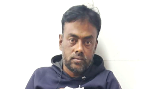 নান্দাইলে নিজ বাড়িতে সাবেক কমিশনার মানিককে ছুরিকাঘাত, রুকন নামে এক যুবক অভিযুক্ত