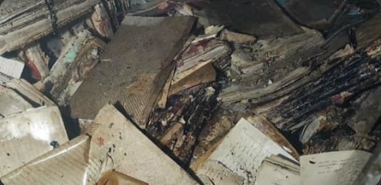 যশোর রেজিস্ট্রেশন অফিসে পুরনো ভবনে ভয়াবহ আগুন