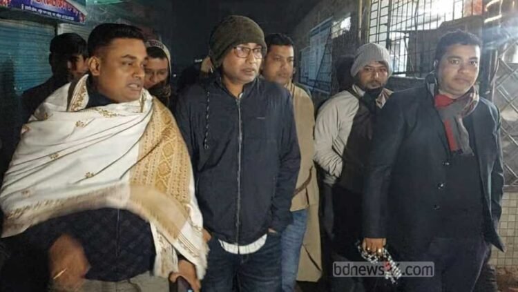 লক্ষ্মীপুরে স্বর্ণকারের মুখ বেঁধে ৩০ ভরি স্বর্ণ ছিনতাই