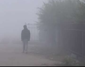 তীব্র শীতে জনজীবন বিপর্যস্ত, করণীয় বিষয়ে সচেতনতার আহ্বান