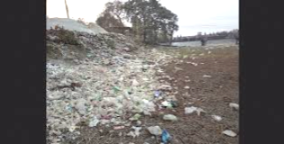 চুয়াডাঙ্গায় অবহেলা ও দূষণে আলমডাঙ্গার মৃতপ্রায়