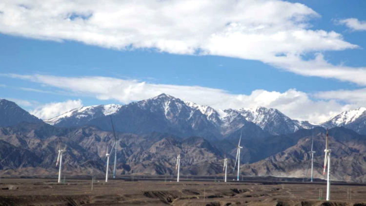 জৈববস্তু, বায়ু ও সৌর-সবুজ শক্তিতেই চীনের বিদ্যুৎ বিপ্লব