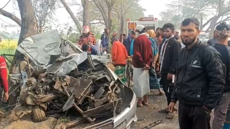 গোপালগঞ্জের কাশিয়ানীতে বাস প্রাইভেটকার মুখোমুখি সংঘর্ষে নিহত ১
