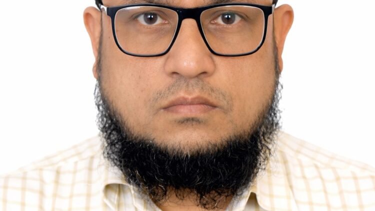 হাদি হত্যার বিচার দাবিতে আন্দোলনকারীদের উপর পুলিশি হামলা।