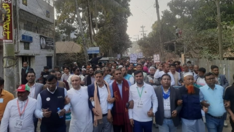 মানিকগঞ্জ-১ আসনে এস এ জিন্নাহ কবিরের বিশাল নির্বাচনী গণমিছিল অনুষ্ঠিত