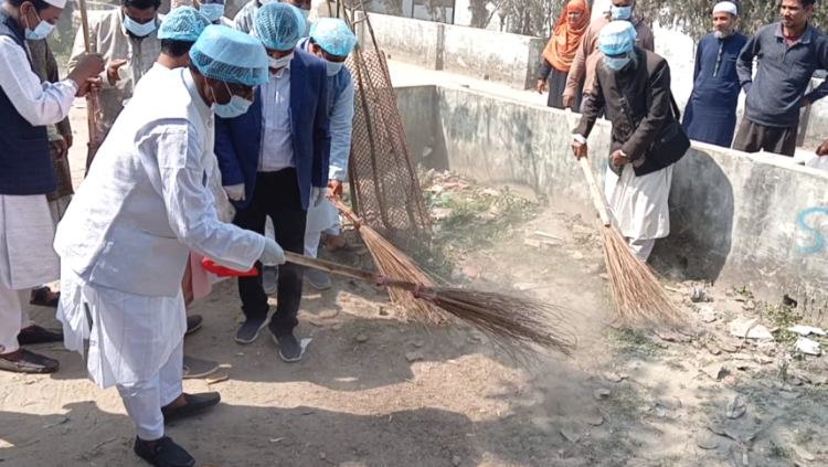 গঙ্গাচড়ায় মাসব্যাপী পরিচ্ছন্নতা কর্মসূচির উদ্বোধন করলেন রংপুর-১ আসনের এমপি রায়হান সিরাজী