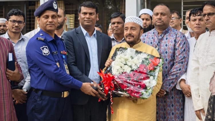 কমলগঞ্জ উপজেলা পরিষদে হাজী মুজিব এমপিকে সংবর্ধনা ও মতবিনিময় সভা অনুষ্ঠিত