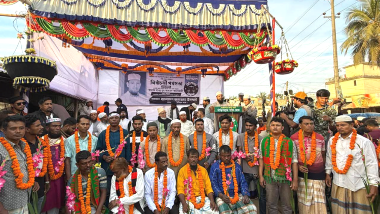 উখিয়ার পালংখালীতে রাজনৈতিক চমক: বিএনপির ৫০০ নেতা-কর্মীর জামায়াতে ইসলামিতে যোগদান