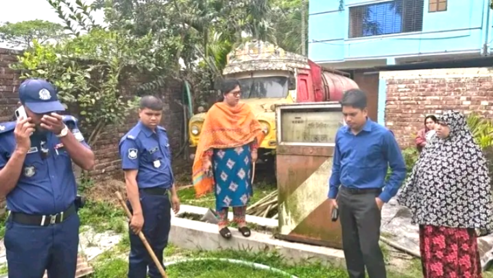 ফুলপুরে অবৈধ তেল মজুদে অভিযান: ২৪ হাজার লিটার জ্বালানি উদ্ধার, জরিমানা ২ লাখ টাকা