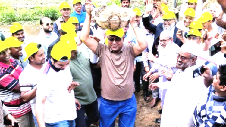দীর্ঘদিন পর নেত্রকোণায় ঐতিহাসিক তিলকখালি খাল খনন কাজের উদ্বোধন