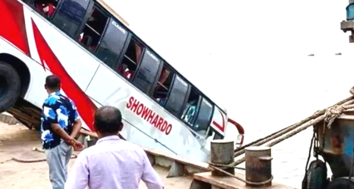 প্রত্যেক নিহতের পরিবারকে ১ কোটি টাকা দিতে লিগ্যাল নোটিশ