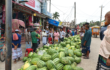তজুমদ্দিনে সস্তায় মিলছে  তরমুজ: হাসি ফুটেছে সাধারণ ক্রেতাদের মুখে