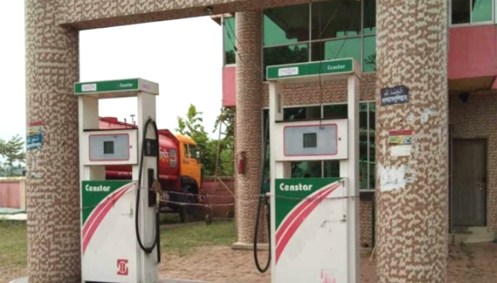 পেট্রোল-অকটেন সংকটে হিলির একমাত্র ফিলিং স্টেশন বন্ধ, ভোগান্তিতে যানবাহন চালকরা