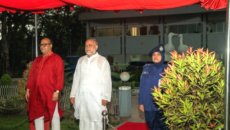 হবিগঞ্জে হুইপ জি কে গউছের আগমন উপলক্ষে পুলিশের ফুলেল শুভেচ্ছা