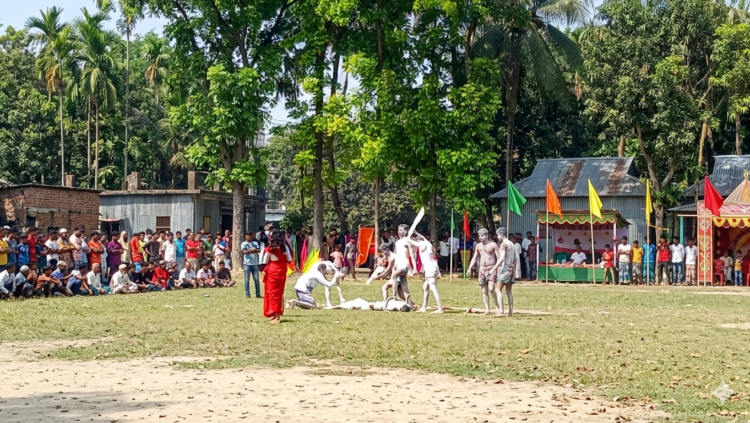 এ জাতির দেশপ্রেম আস্তে আস্তে কমে যাচ্ছে