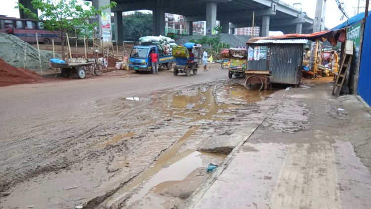 এলাকা বাসীর জন্য অভিশাপ