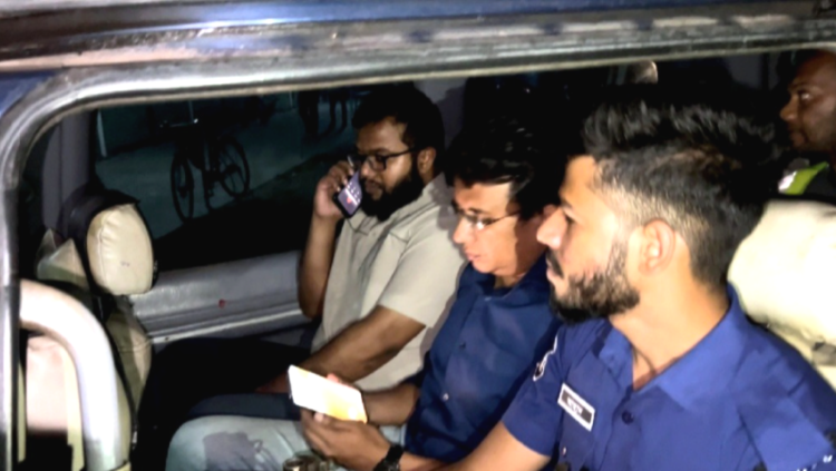 কুষ্টিয়ায় অস্ত্রোপচারের সময় শিশুর মৃত্যু, দুই চিকিৎসক আটক