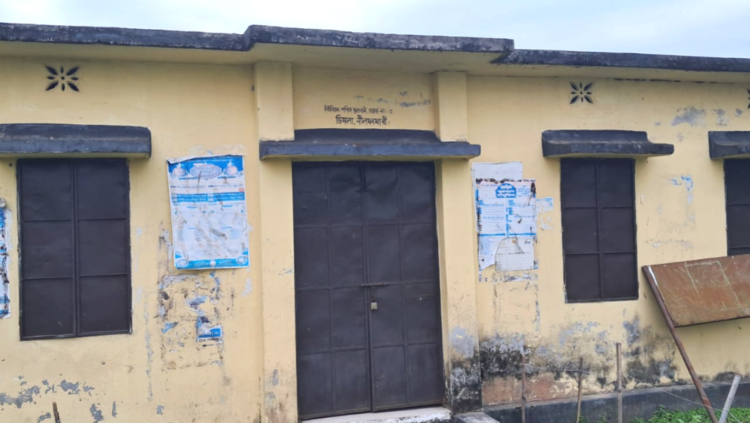 দরজায় তালা, রোগীর দীর্ঘশ্বাস পশ্চিম ছাতনাই,০৩ নং ওয়ার্ড  এর কমিউনিটি  ক্লিনিকে  চরম অব্যবস্থাপনা