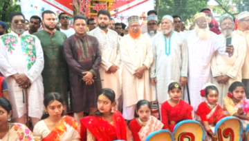 রায়গঞ্জে ঐতিহ্যবাহী চড়ক মেলা