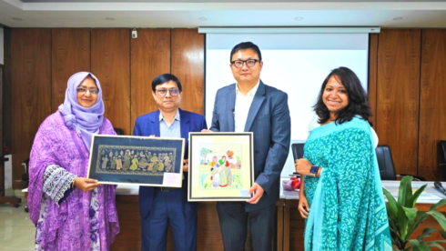 স্মার্ট শিক্ষা ও দক্ষতা: চীনের এআই- ভিত্তিক প্রশিক্ষণ উদ্যোগ