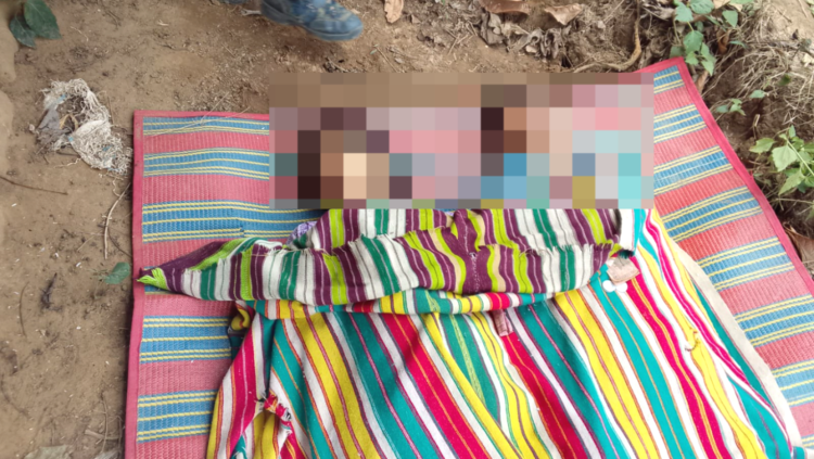 রাঙামাটির বরকল উপজেলায় প্রেমের সম্পর্ক মেনে না নেওয়ায় এক পাহাড়ি প্রেমিক যুগলের একসাথে আত্মহত্যার ঘটনা ঘটেছে।