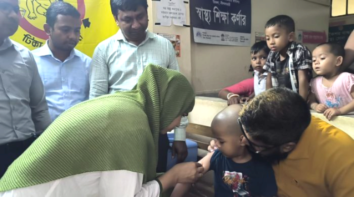 ডিমলায় ব্যাপক উৎসাহে শুরু হলো হাম-রুবেলা টিকাদান কার্যক্রম