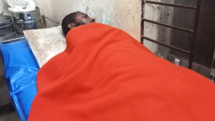 শাল্লায়  সদরস্থ কলেজ রোডে  বসতবাড়িতে  অতর্কিত হামলা ও লুটপাটের অভিযোগ