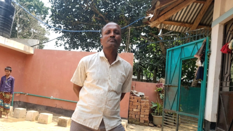 রাঙ্গামাটির লংগদুতে সহকারী শিক্ষক নুর আলম মেহেদীর ওপর হামলার অভিযোগ: শিক্ষাঙ্গনে নিরাপত্তা নিয়ে উদ্বেগ