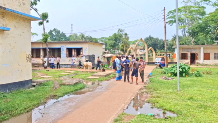 নবীগঞ্জে সরকারি জমি নিয়ে সংঘর্ষে কলেজ ছাত্র নিহত : আহত  ৩০
