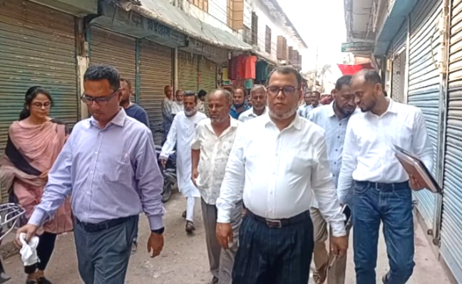 নলছিটিতে জেলা পরিষদের সম্পত্তি পরিদর্শনে প্রশাসক এড. শাহাদাত হোসেন