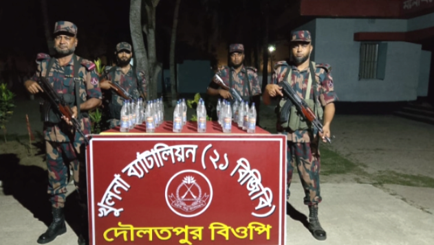 বেনাপোলের পুটখালী সীমান্তে ভারতীয় মদ উদ্ধার