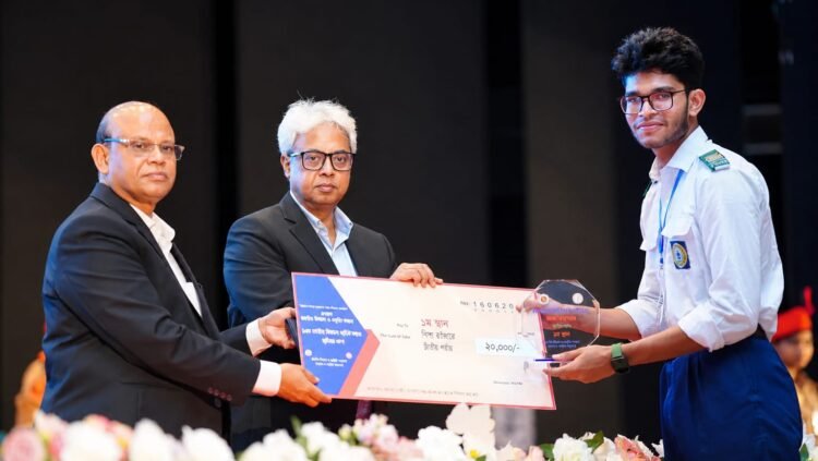 ১০ম বিজ্ঞান অলিম্পিয়াডে জাতীয় পর্যায়ে সেরা পীরগঞ্জের কাব্য