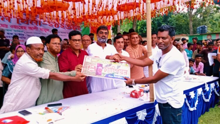 আরাফাত রহমান কোকো স্মৃতি ফুটবল টুর্নামেন্ট বিজয়ী জামাতলী স্পোর্টিং বয়েজ ক্লাব